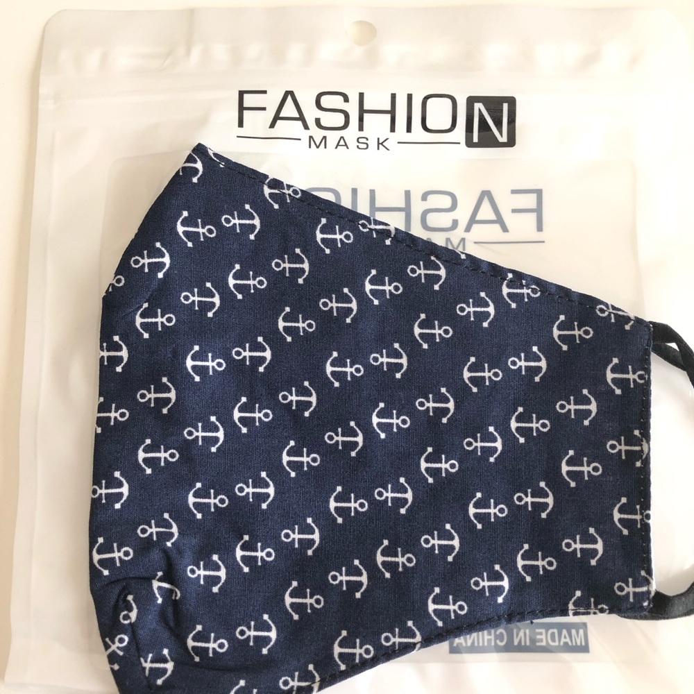 New  Fashion Anchor Face Mask